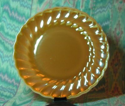 Anchor Hocking Fire-King Shell
Peach lustre. Tea plate
Keywords: sold;table;carnival;american