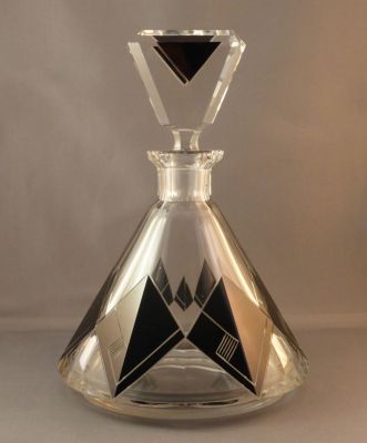 Czech Art Deco decanter
Keywords: czech;enamelgilt;cut;barware