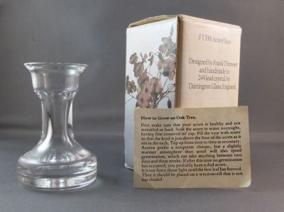 Dartington FT338 acorn vase
Original box and growing instructions
Keywords: british;vase;hyacinth;sold