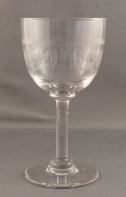 Needle etched sherry glass 2
4 x 2 in British?
Keywords: british;sold;barware;engraved