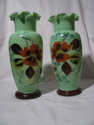 Bohemian enamelled vases, green
True pair, not uranium. Medium. Part of a garniture
Keywords: sold;enamelgilt;vase;centrepiece;czech