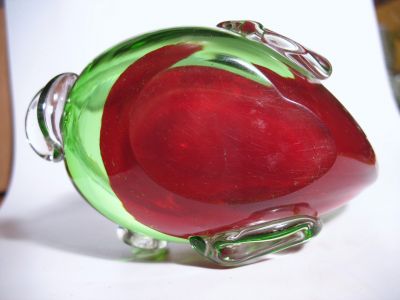 Green and red fish
Base. Probably Murano
Keywords: sold;figure;murano