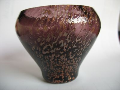 Caithness small vase
Also seen in green, orange and blue, which was labelled
Keywords: sold;blown;vase