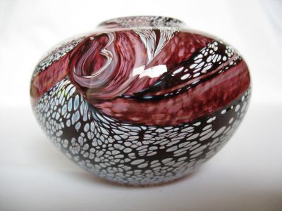 Isle of Wight Gemstone Amethyst 
Non-standard sample or trial
Keywords: sold;blown;vase