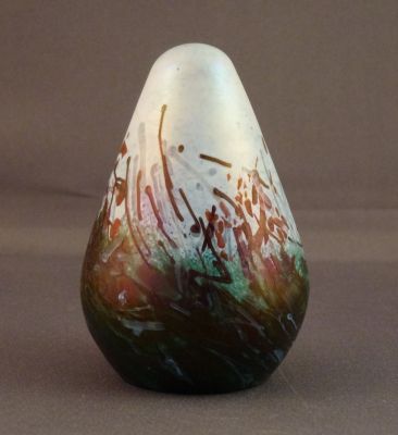Phoenician iridescent egg paperweight
Keywords: maltese;sale