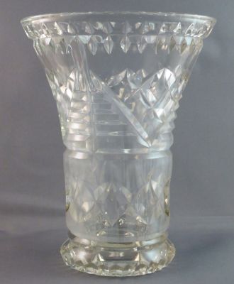 Pressed flower vase
6.5 in. Water stained
Keywords: vase;sold