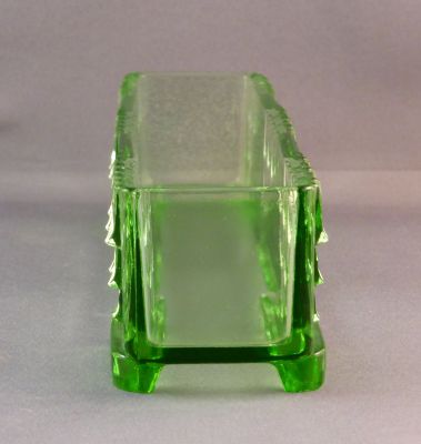 Stölzle flower trough
End
Keywords: czech;pressed;vase