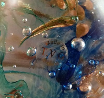 Teign Valley Glass blue green and adventurine
Label
Keywords: british;mark