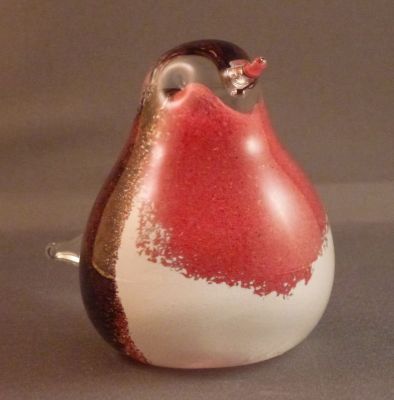 Teign Valley Glass robin
Heat finished indented pontil mark
Keywords: british;figure