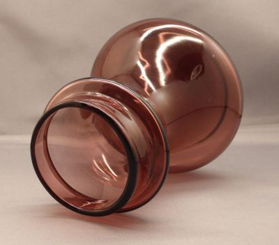 Amethyst light purple Tye-shape hyacinth vase
Rim view
Keywords: vase;british;sold;hyacinth