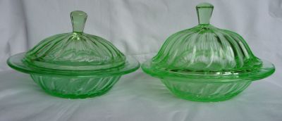 Bagley Carnival butter dishes
Note the different heights. The smaller lighter one is marked with the registered number 849118
Keywords: british;sold;pressed;table