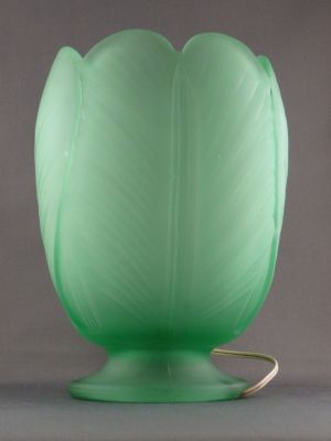 Bagley Tulip lamp
3025
Keywords: british;pressed;light