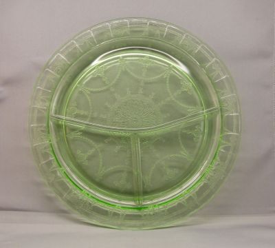 Hocking Glass Cameo grill plate 
10.5 in 1930-1934
Keywords: american;pressed;table;sold