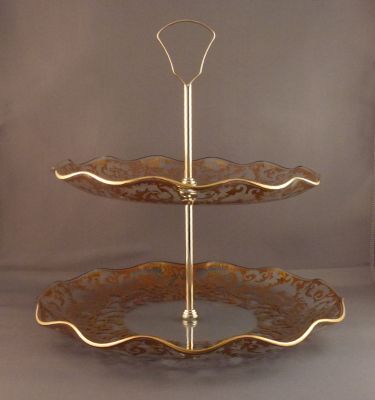 Chance Regency Gold two-tier cakestand
Keywords: british;table;sold;dessert