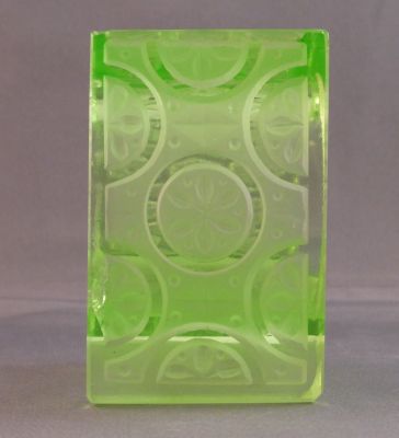 Cut-glass clock mount
Side 1
Keywords: czech