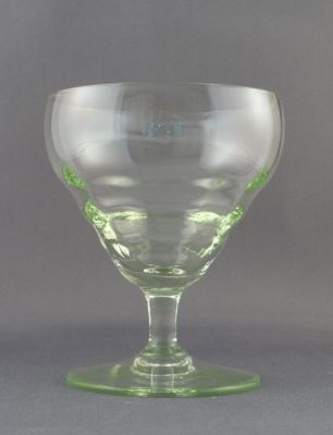 Uranium cocktail glass A
Keywords: blown;barware