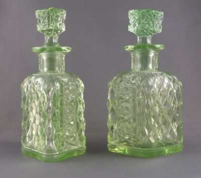 Cologne bottles
Diamond shaped. Found with Walther tray and pots
Keywords: blown;bottle;bathbed