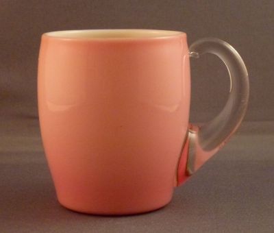 Walsh Walsh Crushed Strawberry cup
W9806. Damaged
Keywords: table;british;blown