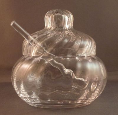 Dartington FT324/1 Breakfast Show
Marmalade pot. Originally without a spoon and with 1lb of marmalade
Keywords: british;table;sold