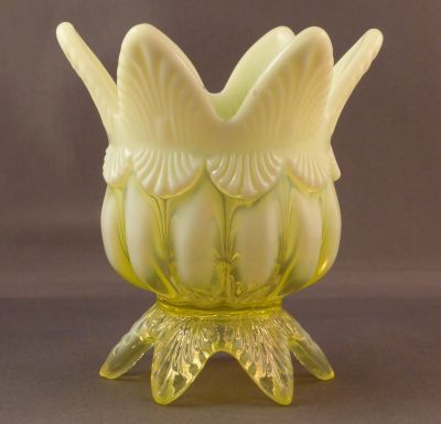 Davidson 1891 suite spill vase
262. Primrose pearline. AKA Lady Caroline
Keywords: british;pressed;table
