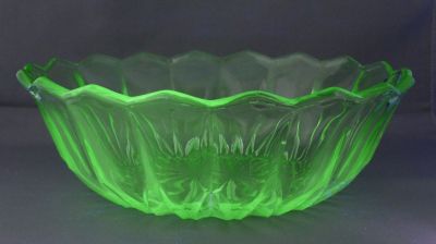 Davidson 714 fruit set
Large fruit bowl 8.5 in. under UV
Keywords: british;pressed;table;dessert