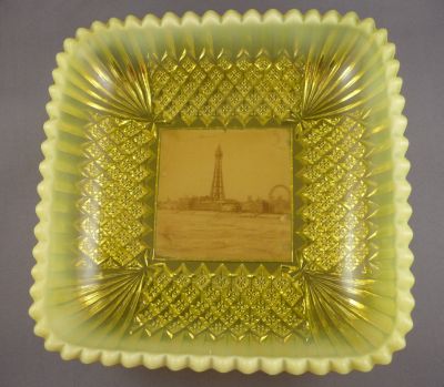 Davidson 1896 suite bowl with Blackpool photograph
Primrose Pearline. Registered mark 254027. AKA Somerset Base left plain for photo
Keywords: british;pressed;table