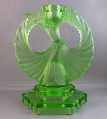 Czech? dancing lady centrepiece
Base. Often mistaken for a candle holder
Keywords: centrepiece;figure;pressed;czech