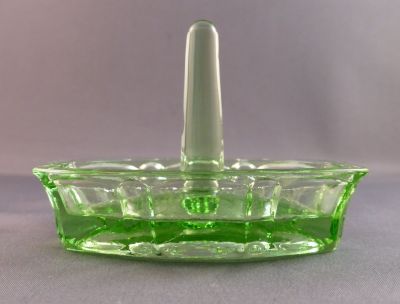 Dressing table set L, ring stand
Keywords: bathbed;pressed;czech;sold