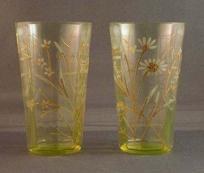 Bohemian enamelled beakers, optic rib
Cut and polished rim, polished base. 10 cm
Keywords: barware;blown;czech;enamelgilt