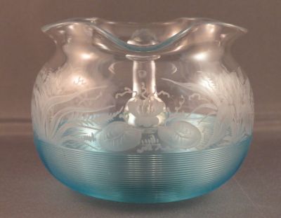 Threaded and engraved creamer/milk jug
Handle
Keywords: table;british;engraved