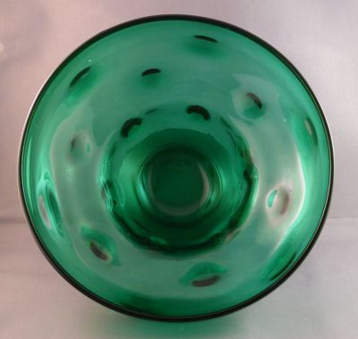 Webb Evergreen Bullseye bowl
Lead crystal "Old Bristol Green"
Keywords: cut;table;british;blown