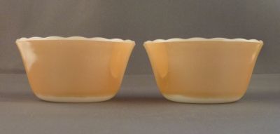 Anchor Hocking Fire-King custard cups
Peach lustre. 4 in
Keywords: table;sold;american;dessert;carnival