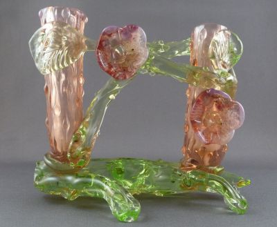 Harrach spill holder 2
Uranium green and pink opalescent "gate"
Keywords: blown;czech;vase