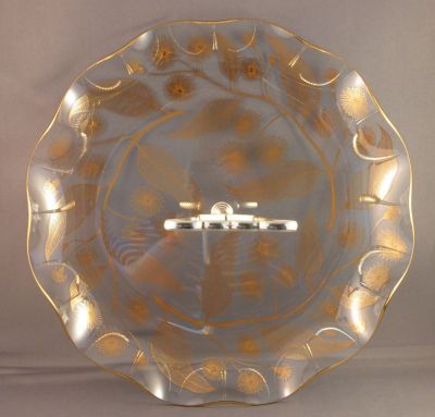 Chance gold Calypto cake plate
Top
Keywords: british;table;sold;dessert