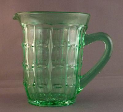 Water jug
Keywords: barware;pressed;table;sold