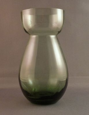 Optic rib hyacinth vase, sage green
Keywords: vase;hyacinth