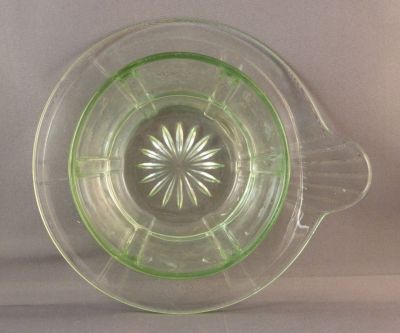 Small handled serving dish
Very pale green uranium glass
Keywords: pressed;table