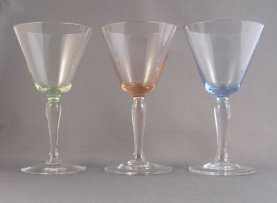 Harlequin set sherry glasses
Probably Continental. Czech?
Keywords: barware;czech