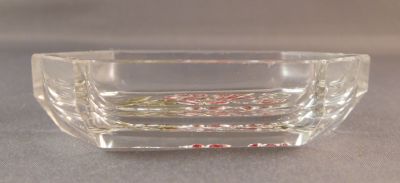 Hoffman pin dish c 1933
Side
Keywords: enamelgilt;mark;sold;czech