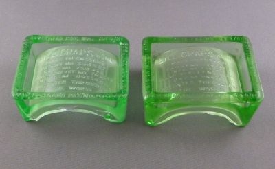 Lillicrap's hone
Wood Bros. Glass Co., Ltd, Barnsley, Yorkshire (est. 1828). British numbers PATENT No 346057 and RGD No 756250 (1930). Patent numbers for France, Germany, Australia, New Zealand, India and South Africa. Two different moulds
Keywords: british;pressed;bathbed;odd