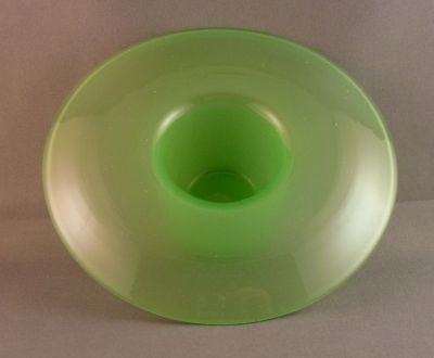 Jade mushroom posy
Keywords: blown;british;vase