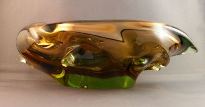 Skrdlovice 5954 jardiniere
Designed by Jan Beranek 1959
Keywords: blown;czech;vase