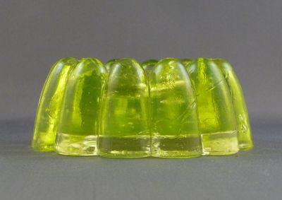 Percival Vickers? yellow uranium piano insulator
Probably Percival Vickers. Jelly mould form B
Keywords: british;uranium;insulator