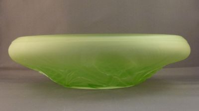 Jobling 5000 fircone bowl
9-in low-cupped 
Keywords: british;pressed;table