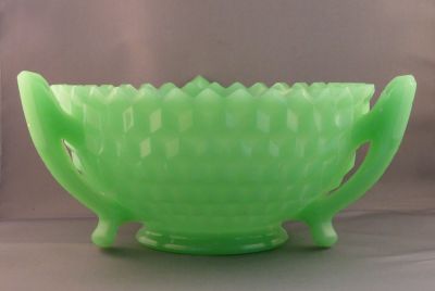 Jobling three-handled salad bowl 2077
Keywords: british;pressed;table;sold