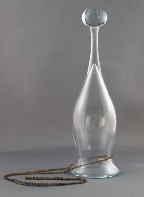 Kirkhill Glass neck glass
John Airlie (a gift from Shiona Airlie). Based on a carriage glass. Note the pale blue coloration and tiny bubbles. C 1973
Keywords: blown;british;barware;sold