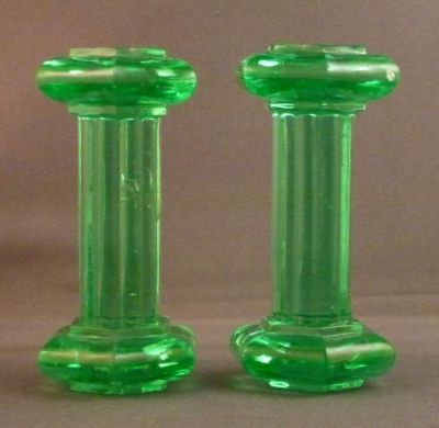 Knife rests
Possibly shown in Markhbeinn 1932 catalogue as item 2248
Keywords: british;pressed;table