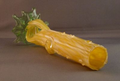 Welz? looped thorn vase
Uranium foot
Keywords: blown;czech;vase