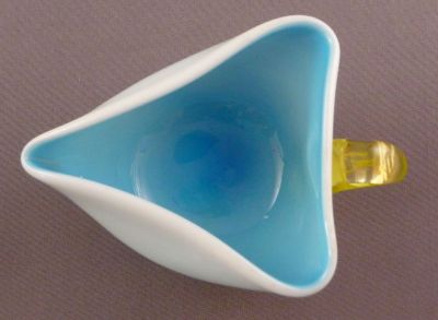Milk glass mini creamer/milk jug
Unknown. Bohemian? Blue lining; uranium handle and outer (just)
Keywords: blown;table;czech