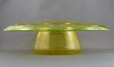 Walsh, Walsh? diamond optic mushroom posy bowl
10-in diameter
Keywords: blown;british;vase